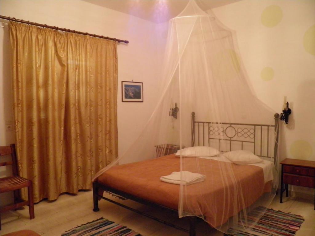 Mirsini Pansion Otel Karterados  Oda fotoğraf
