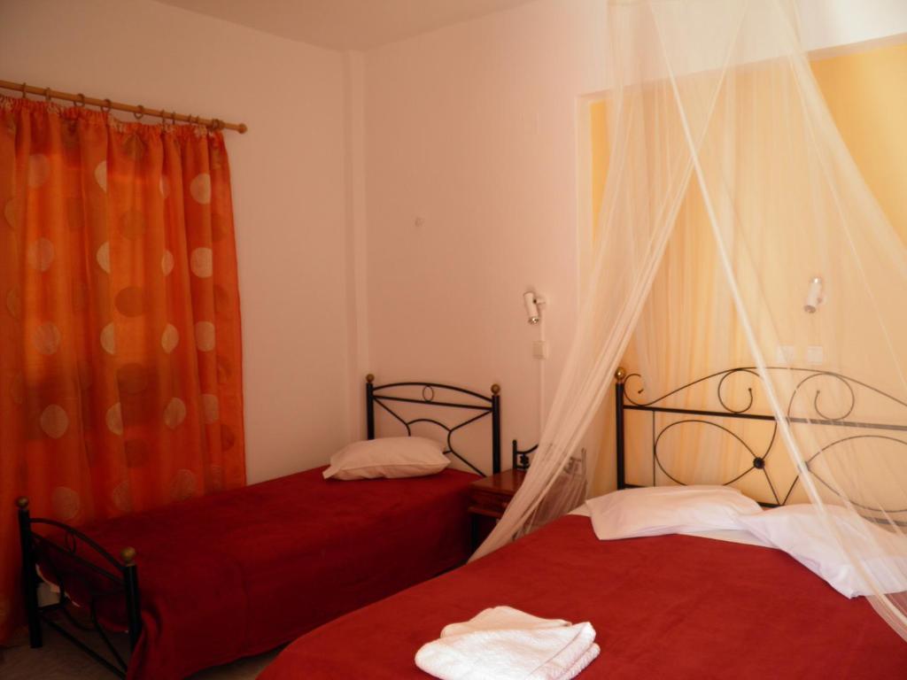 Mirsini Pansion Otel Karterados  Dış mekan fotoğraf