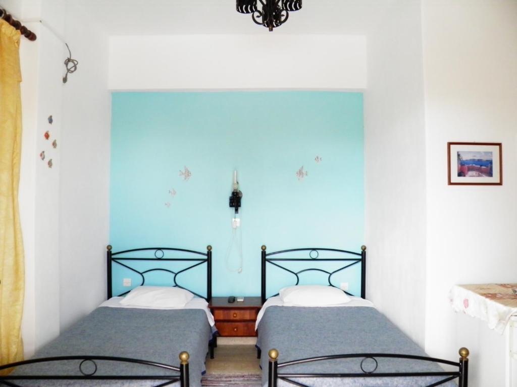 Mirsini Pansion Otel Karterados  Oda fotoğraf