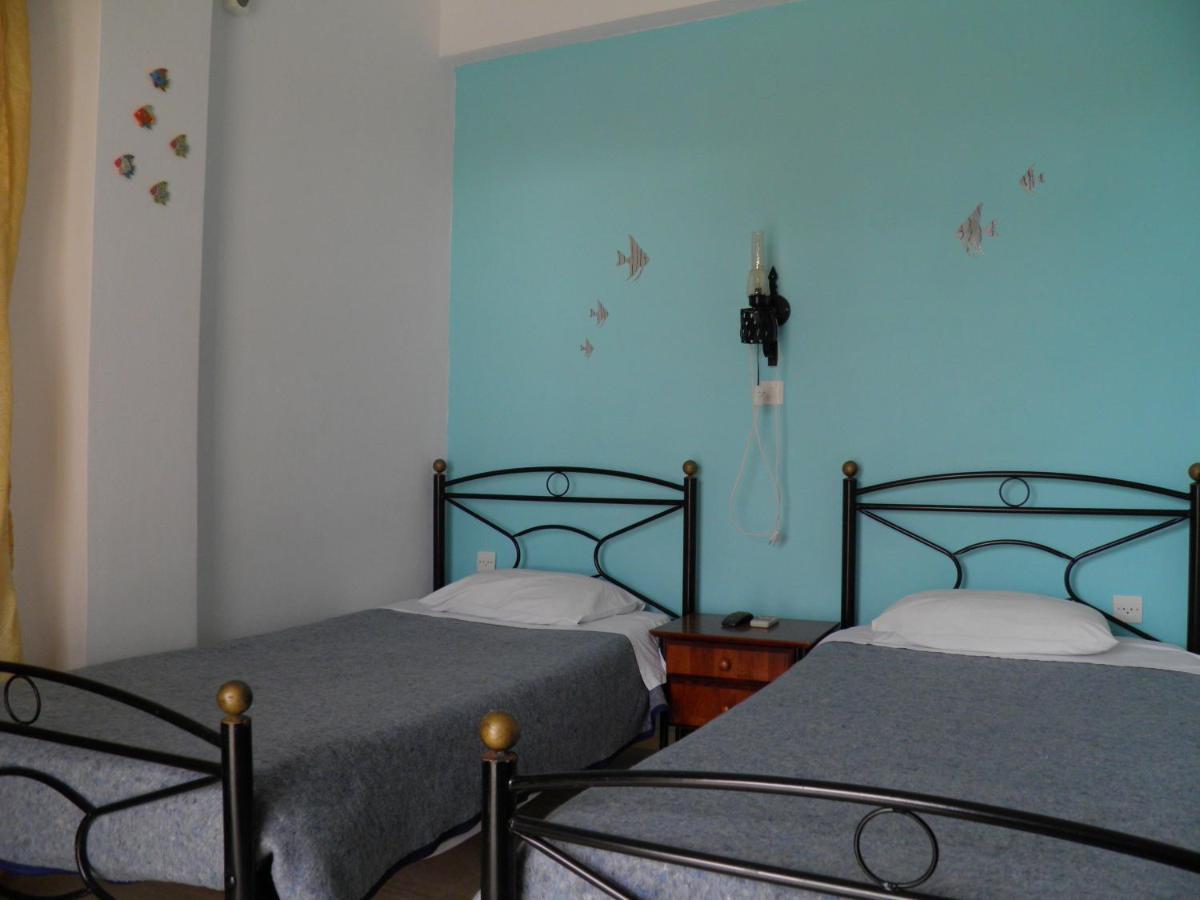 Mirsini Pansion Otel Karterados  Dış mekan fotoğraf